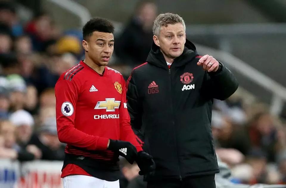 强调控球和 强调控球和